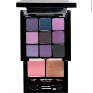 NYX Professional Makeup Purple Smokey Look Kit 9 Eyeshadows Blush Bronzer Mirror